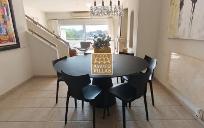 A beautiful bungalow located next to the Altea Golf Club.